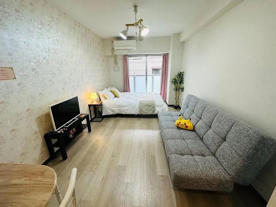 Apartment 202 黒門市場1分!道頓堀まで徒歩8分!心斎橋まで徒歩9分! Osaka