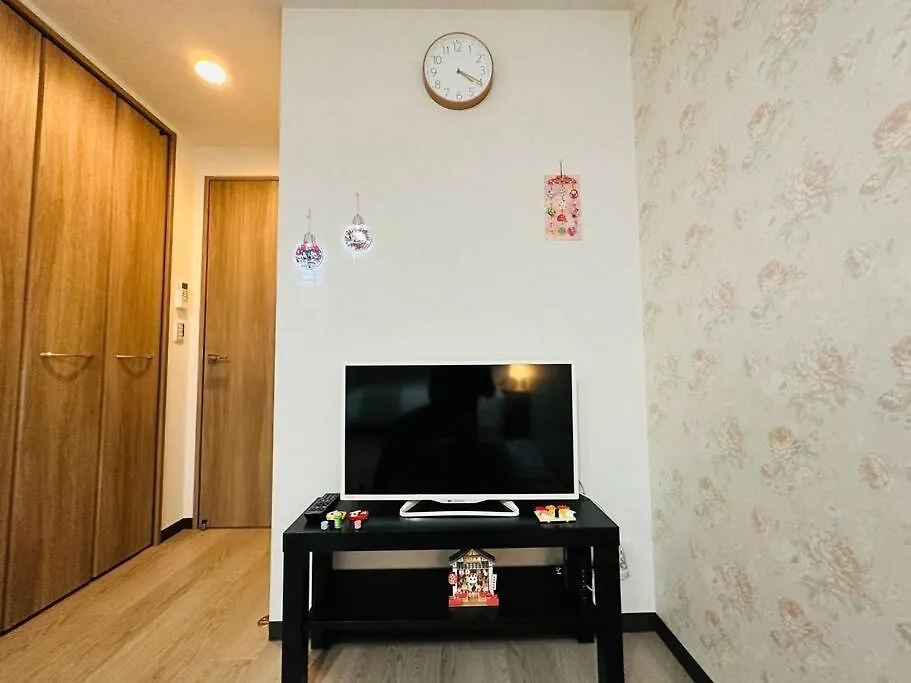 202 黒門市場1分!道頓堀まで徒歩8分!心斎橋まで徒歩9分! Osaka 0*,