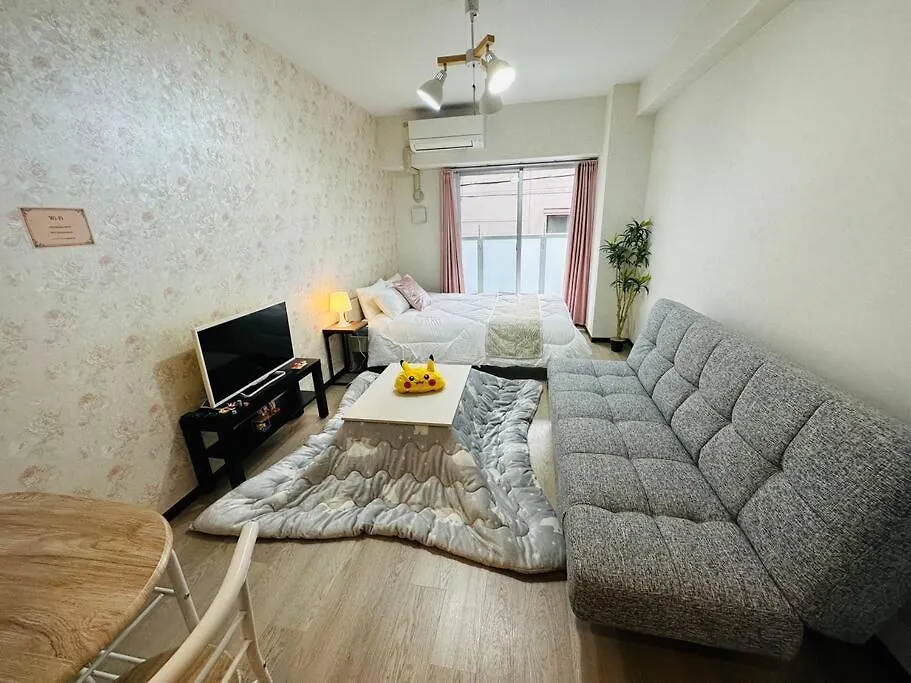 Apartment 202 黒門市場1分!道頓堀まで徒歩8分!心斎橋まで徒歩9分! Osaka
