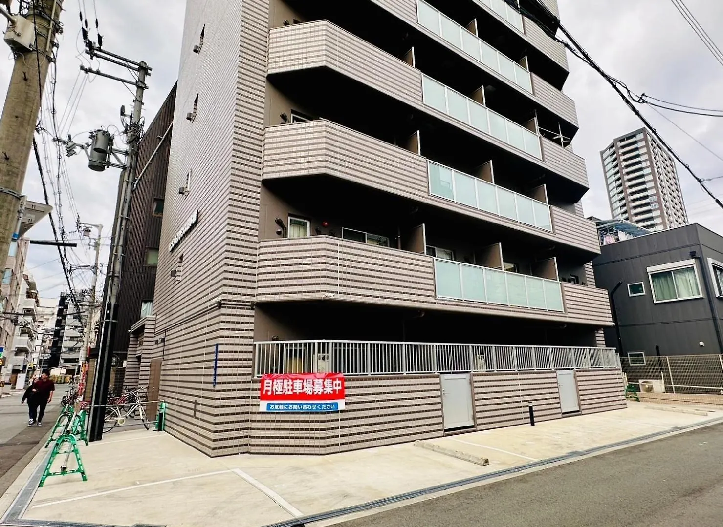 202 黒門市場1分!道頓堀まで徒歩8分!心斎橋まで徒歩9分! Osaka 0*,  Japan